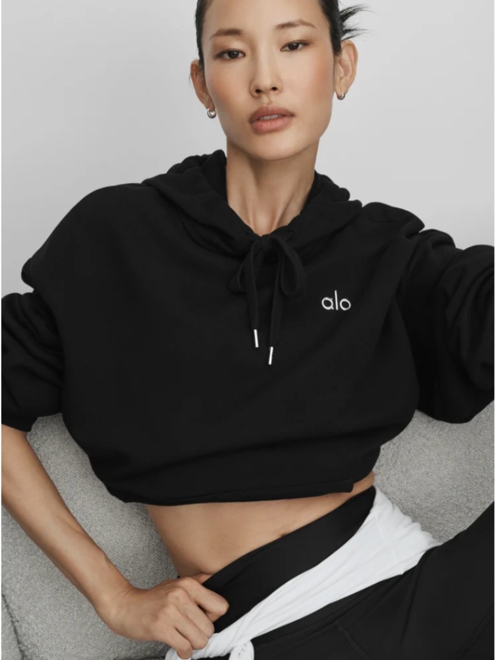 ALO Yoga | Accolade Hoodie Black Sweatshirt